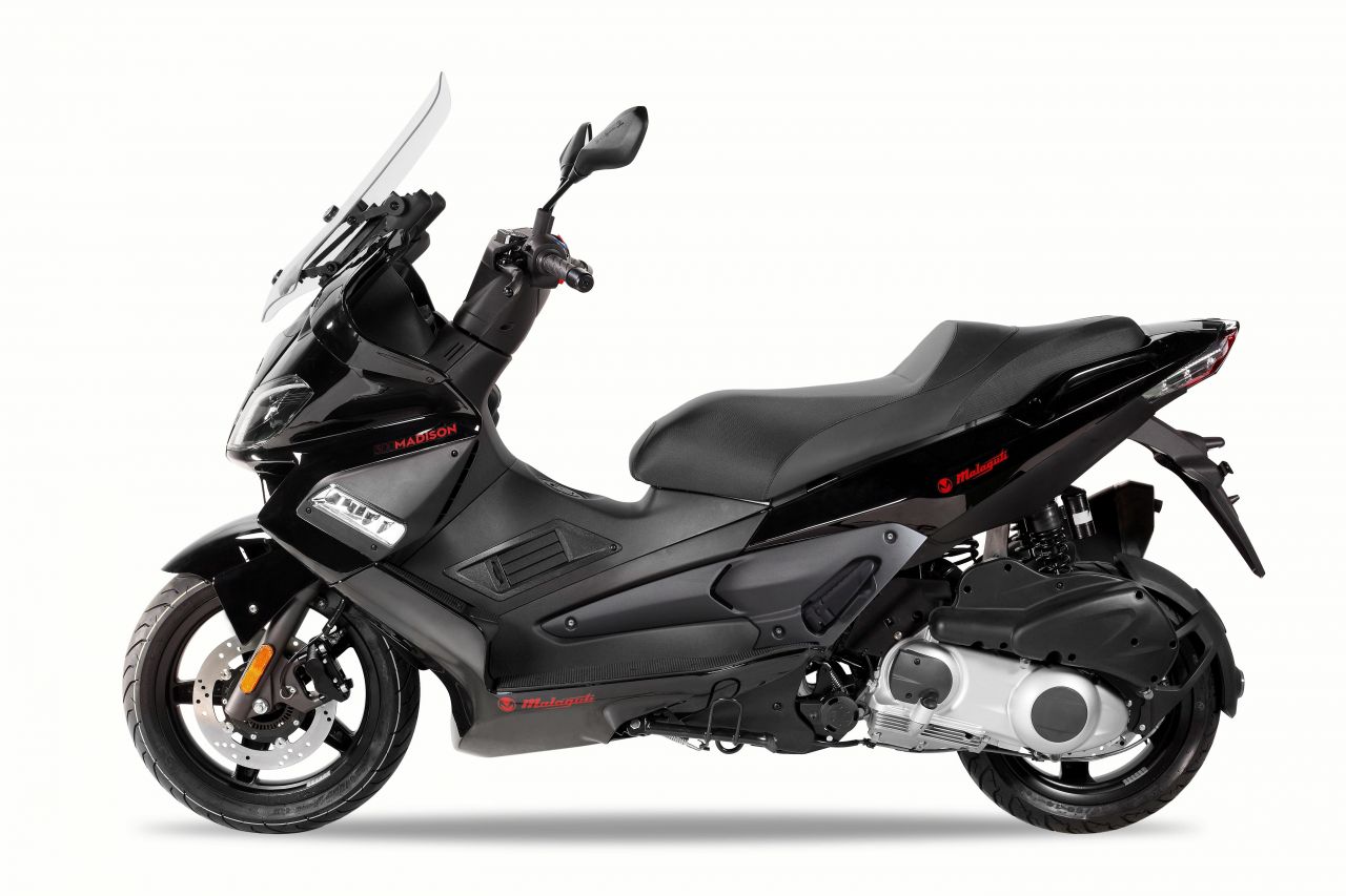 Malaguti Madison 300 Fekete Malaguti Madison 300 Fekete
