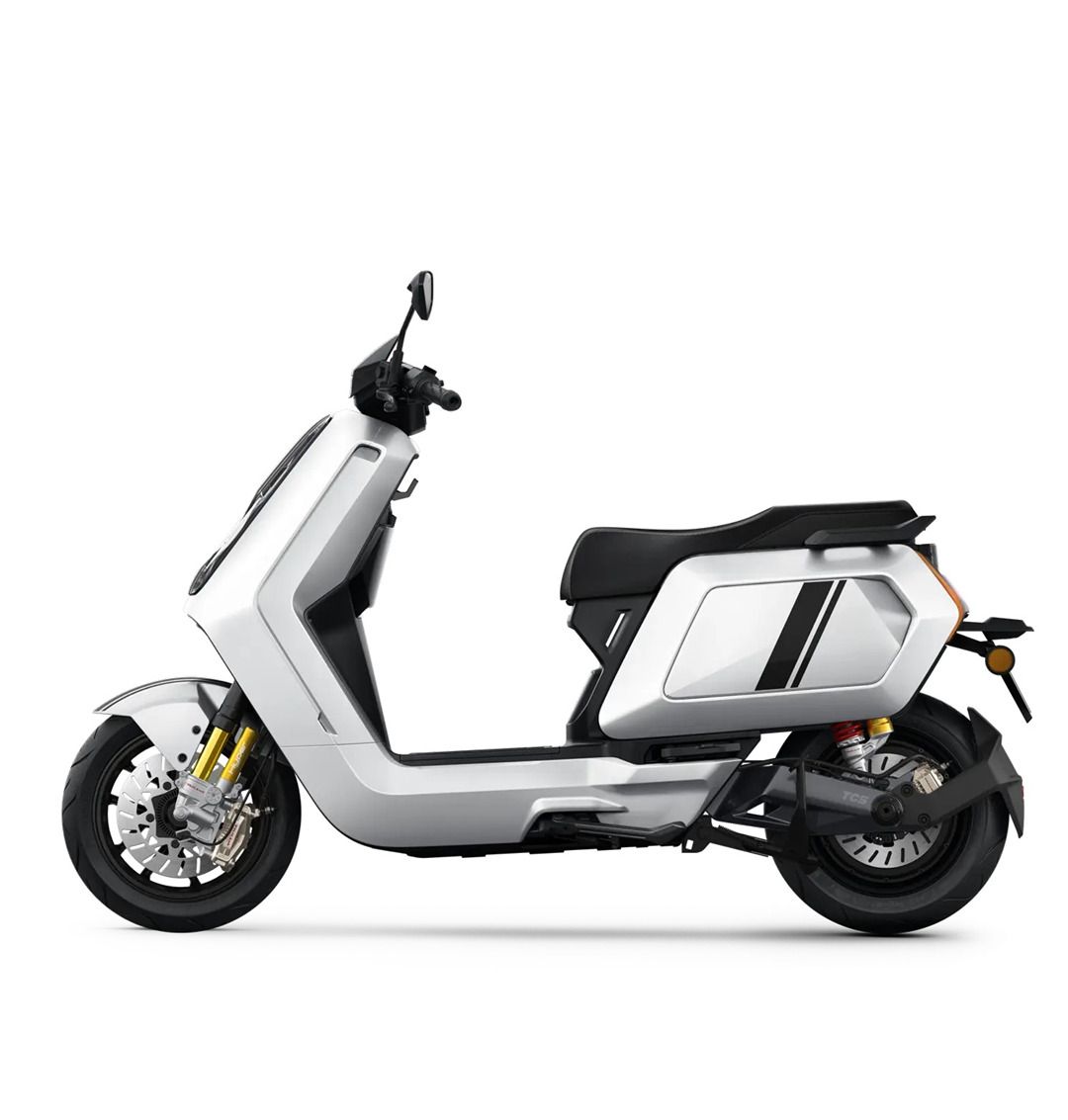 NIU NQiX 1000 elektromos robogó 125km/h, fehér, L3e-A1 NIU NQiX 1000 elektromos robogó 125km/h, fehér, L3e-A1