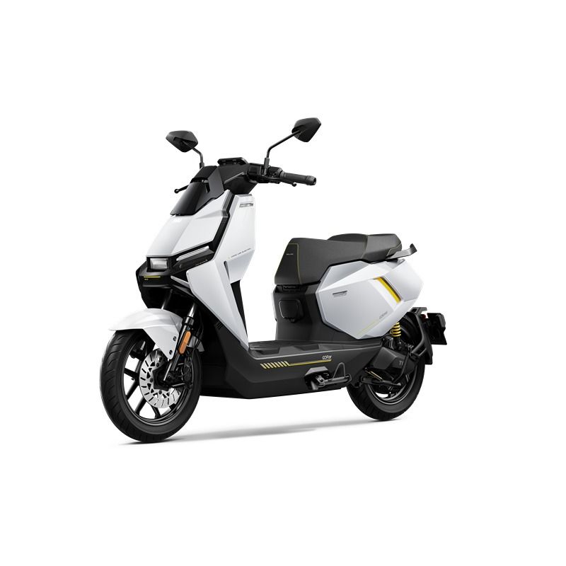 NIU FQiX 150 elektromos robogó 45 km/h, fehér L1e-B