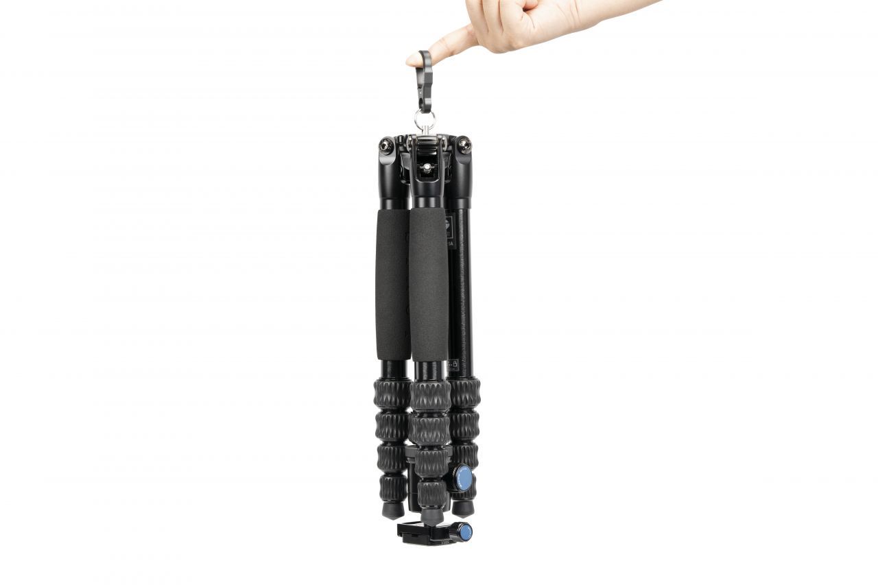 SIRUI Traveler 5A videós állvány gömbfejjel, 138 cm, alumínium