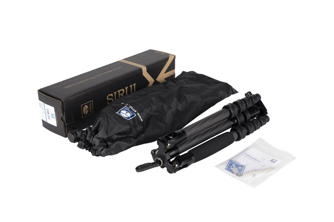 SIRUI Traveler 5C videós állvány gömbfejjel, 138 cm, karbon SIRUI Traveler 5C videós állvány gömbfejjel, 138 cm, karbon