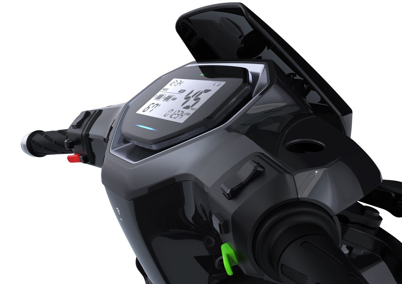 BEMUTATÓMOTOR - NIU FQi 500 elektromos robogó 95km/h, fehér L3e-A1 BEMUTATÓMOTOR - NIU FQi 500 elektromos robogó 95km/h, fehér L3e-A1